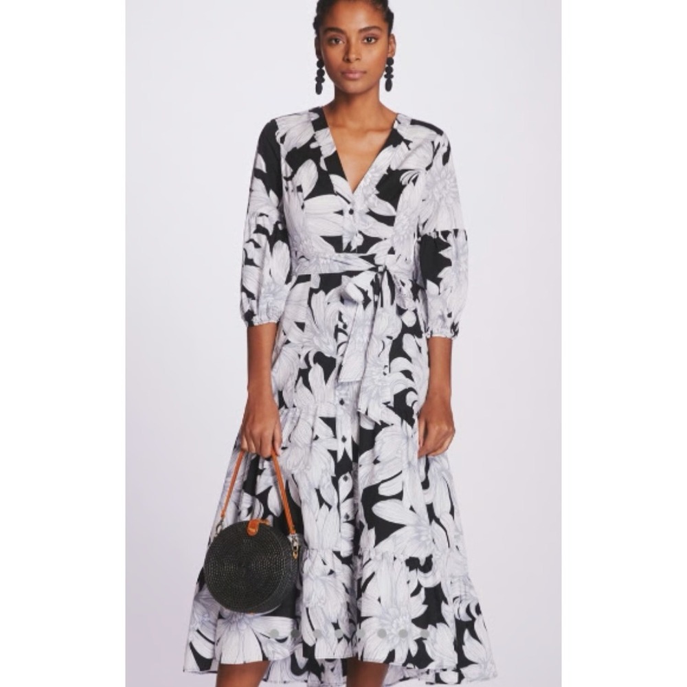 Maeve Anthropologie Madi Dress Womens 8 Black White Good Floral Tiered V-Neck